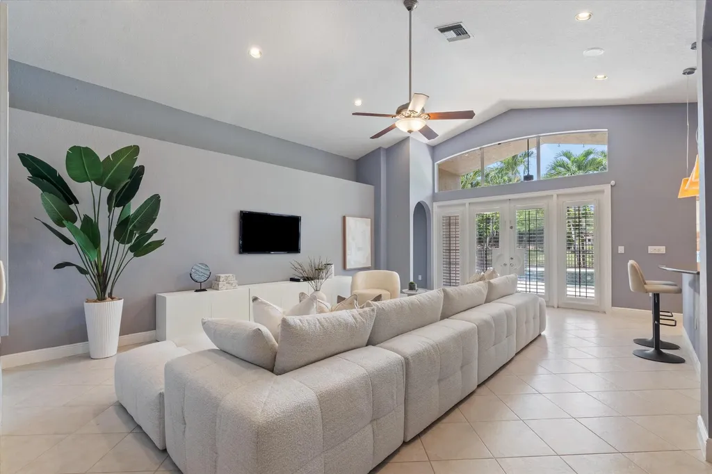 19633 Estuary Drive Boca Raton FL 33498