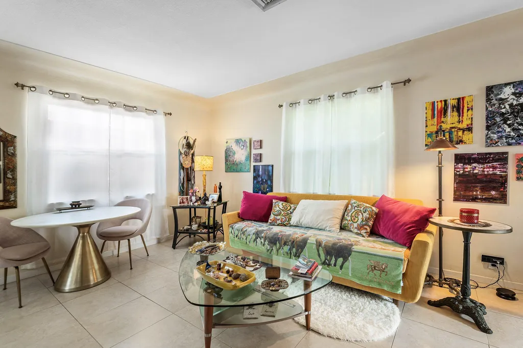 1309 Lucerne Avenue Lake Worth Beach FL 33460