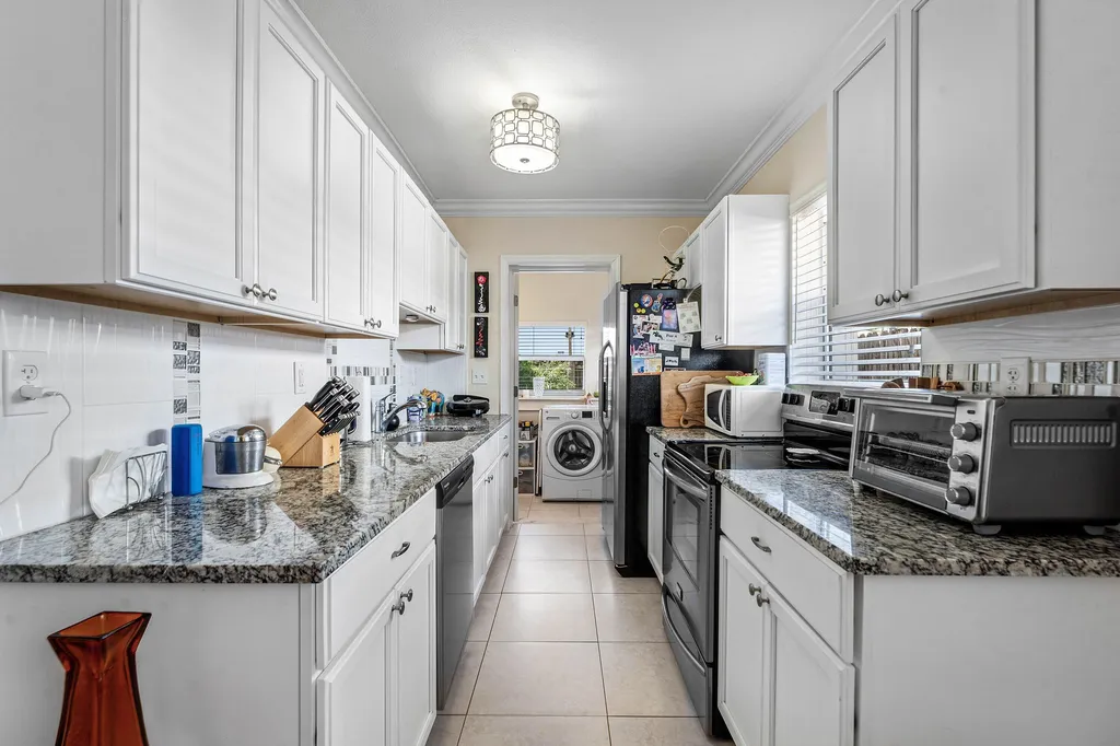 1309 Lucerne Avenue Lake Worth Beach FL 33460