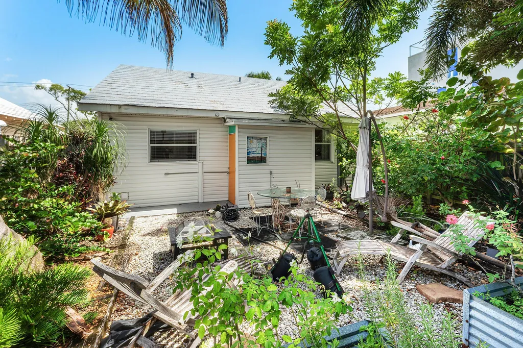 1309 Lucerne Avenue Lake Worth Beach FL 33460
