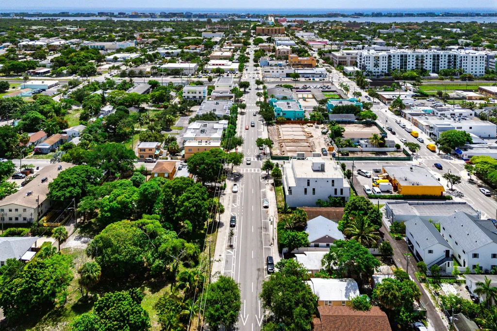 1309 Lucerne Avenue Lake Worth Beach FL 33460