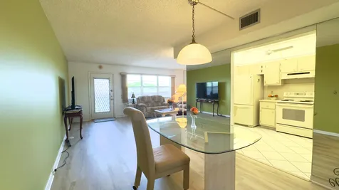 1805 Eleuthera Point Coconut Creek FL 33066
