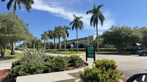 1805 Eleuthera Point Coconut Creek FL 33066