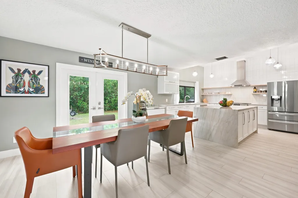15590 61st Place N Loxahatchee FL 33470