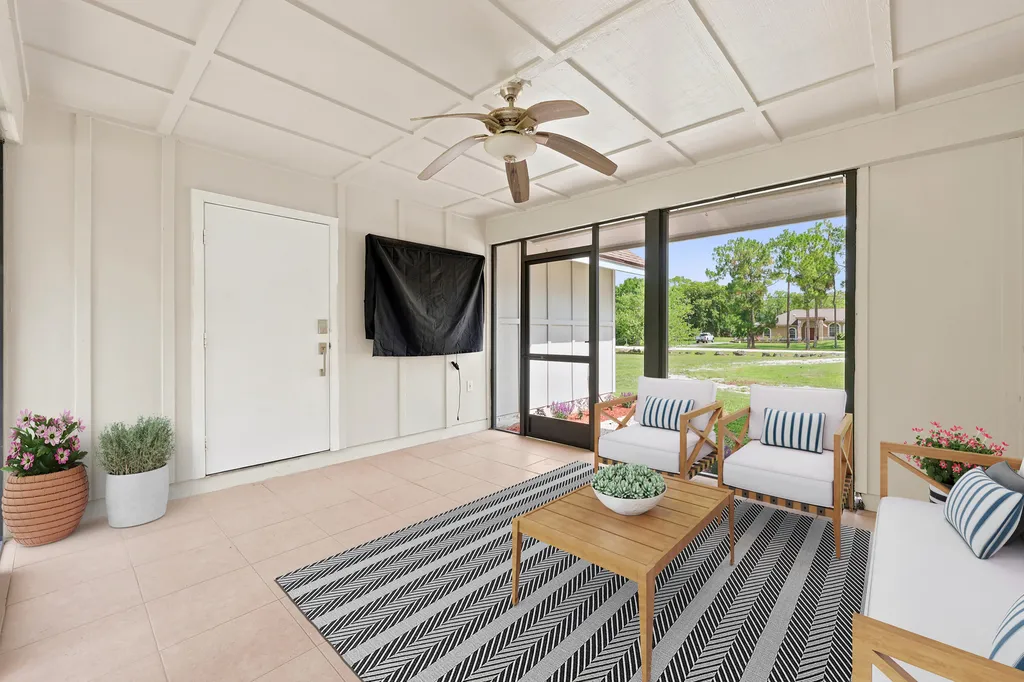 15590 61st Place N Loxahatchee FL 33470