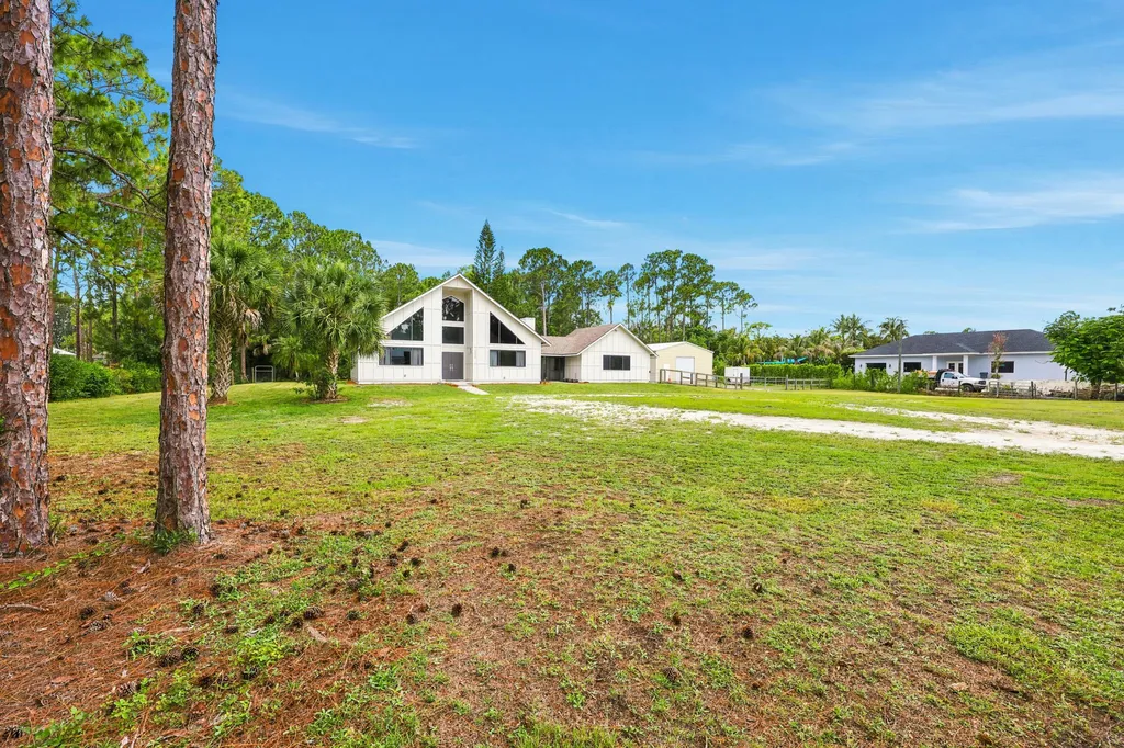 15590 61st Place N Loxahatchee FL 33470