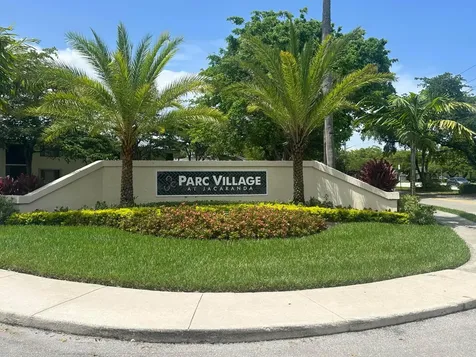 8133 NW 17th Manor Plantation FL 33322