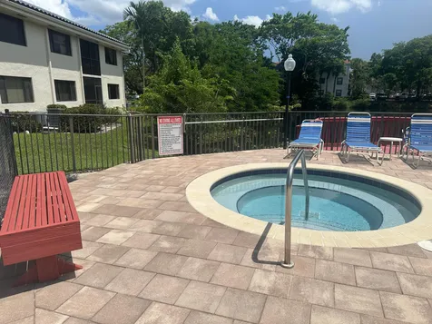8133 NW 17th Manor Plantation FL 33322