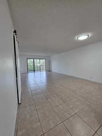 390 Racquet Club Road Weston FL 33326