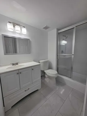 390 Racquet Club Road Weston FL 33326