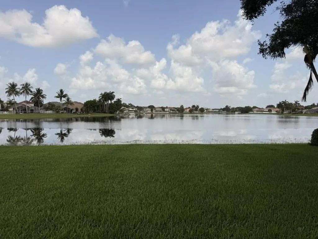 7641 Santee Terrace Lake Worth FL 33467