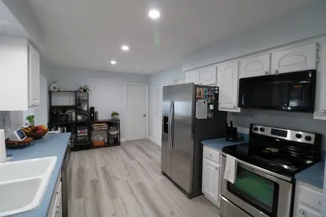 9410 NW 81st Court Tamarac FL 33321