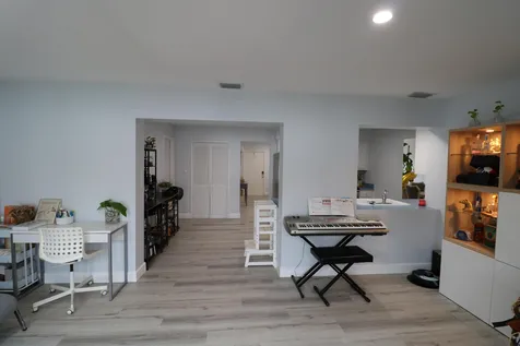 9410 NW 81st Court Tamarac FL 33321