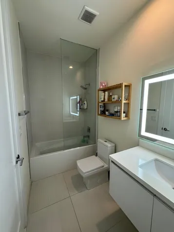 6361 NW 103rd Passage Doral FL 33178