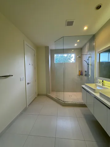 6361 NW 103rd Passage Doral FL 33178