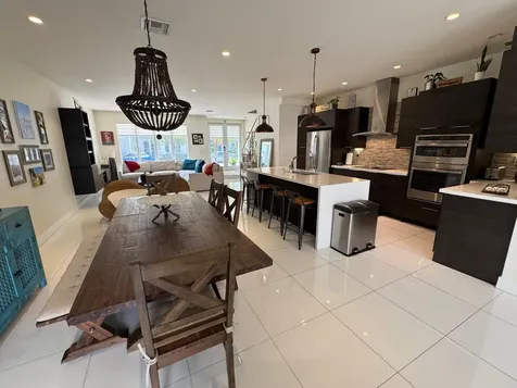 6361 NW 103rd Passage Doral FL 33178