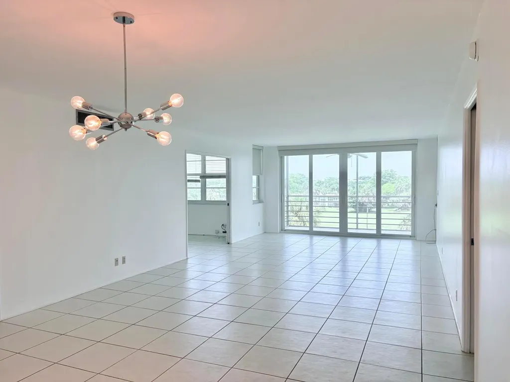 804 Cypress Grove Lane Pompano Beach FL 33069