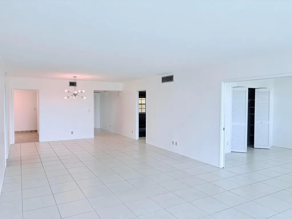 804 Cypress Grove Lane Pompano Beach FL 33069