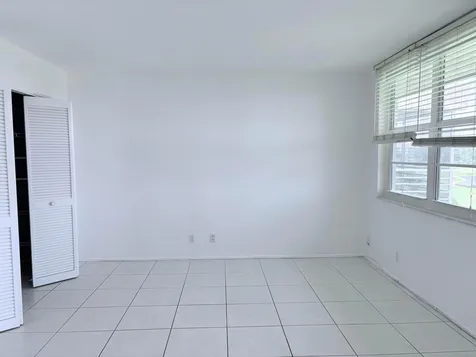 804 Cypress Grove Lane Pompano Beach FL 33069
