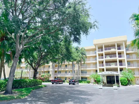 804 Cypress Grove Lane Pompano Beach FL 33069