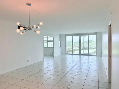 804 Cypress Grove Lane Pompano Beach FL 33069