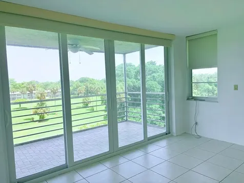 804 Cypress Grove Lane Pompano Beach FL 33069