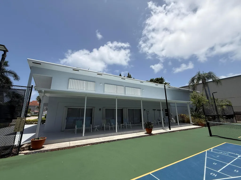 225 N Lakeshore Drive Hypoluxo FL 33462