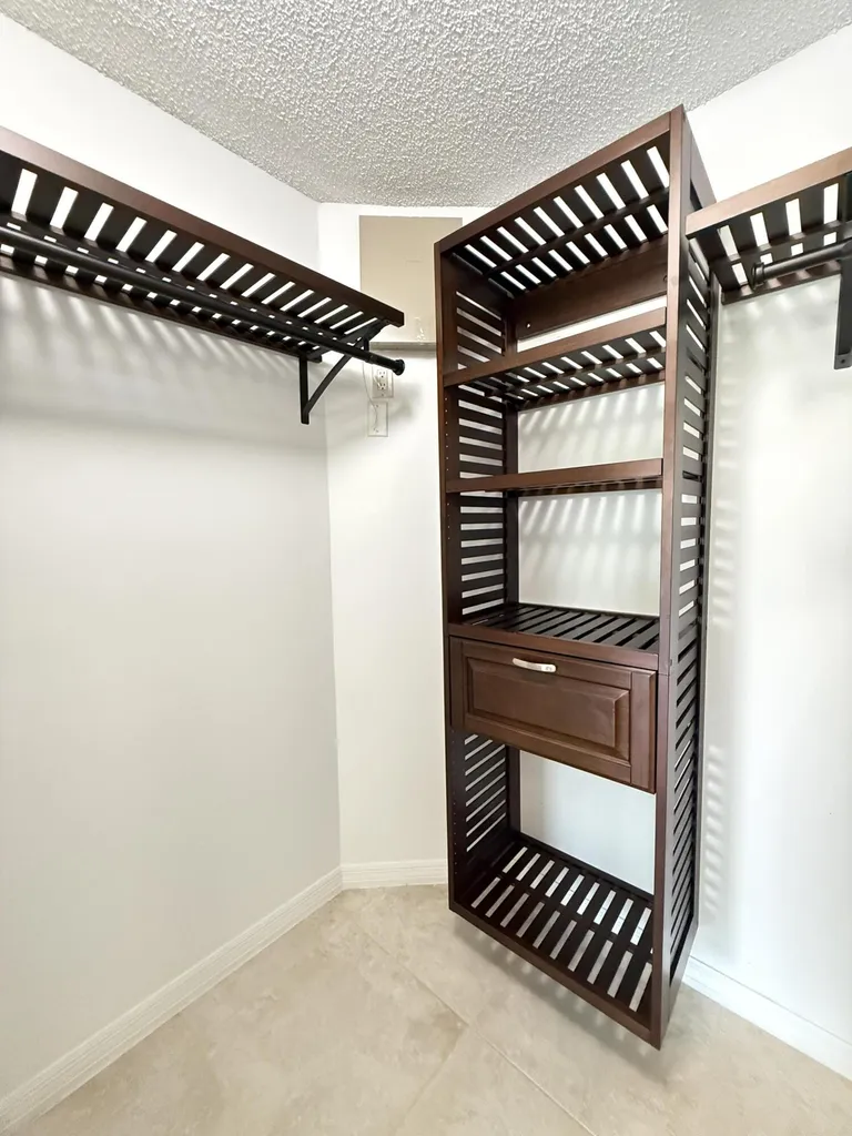 225 N Lakeshore Drive Hypoluxo FL 33462
