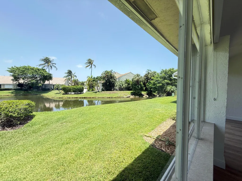 225 N Lakeshore Drive Hypoluxo FL 33462