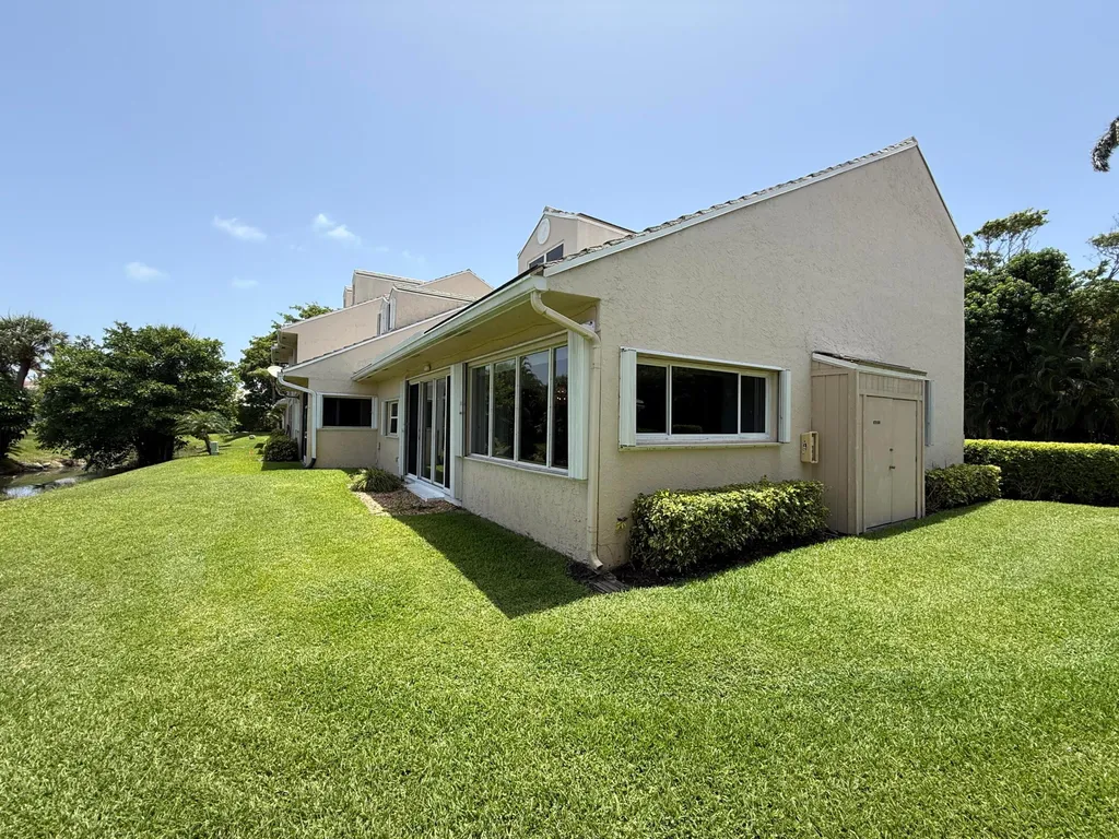 225 N Lakeshore Drive Hypoluxo FL 33462