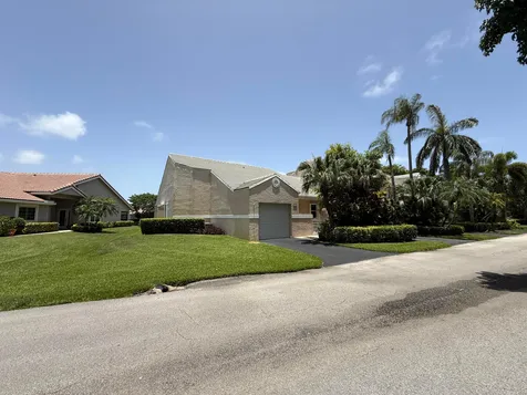 225 N Lakeshore Drive Hypoluxo FL 33462
