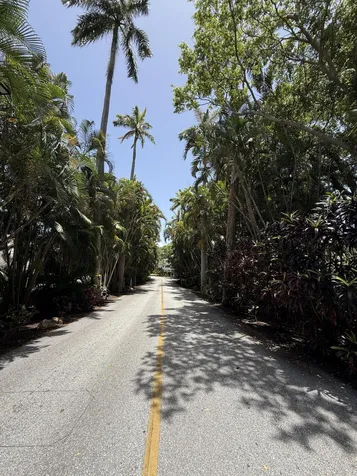 225 N Lakeshore Drive Hypoluxo FL 33462