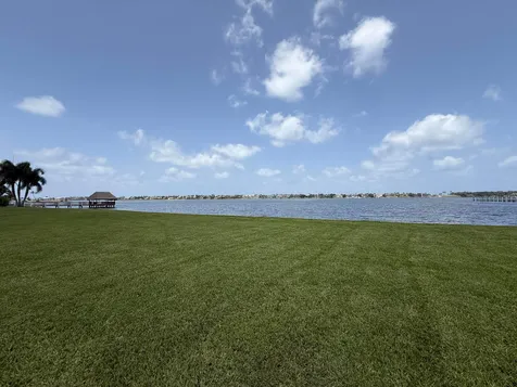 225 N Lakeshore Drive Hypoluxo FL 33462