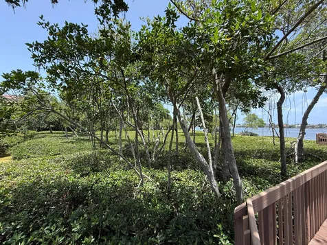 225 N Lakeshore Drive Hypoluxo FL 33462