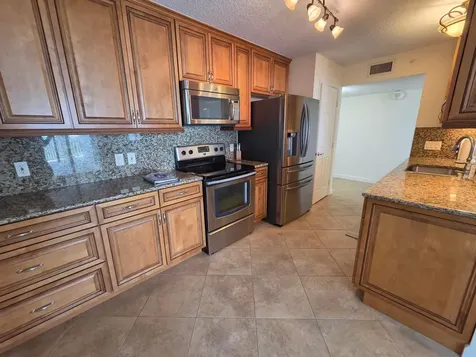 5049 N Highway A1a Fort Pierce FL 34949