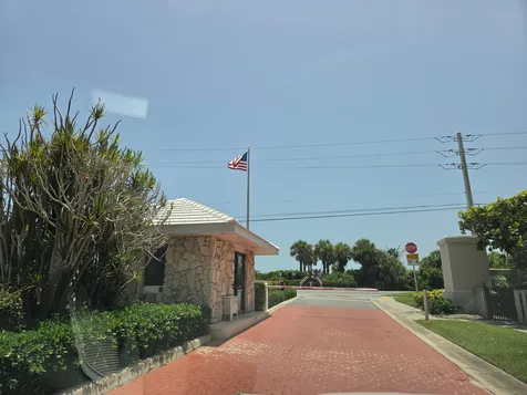 5049 N Highway A1a Fort Pierce FL 34949