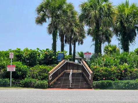 5049 N Highway A1a Fort Pierce FL 34949