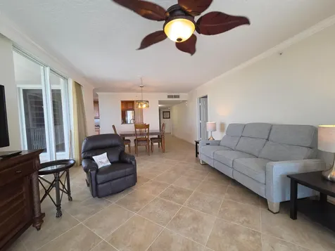 5049 N Highway A1a Fort Pierce FL 34949