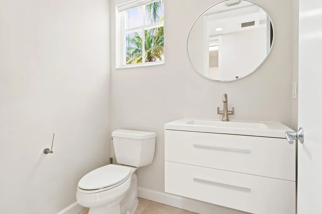 207 Isle Verde Way Palm Beach Gardens FL 33418
