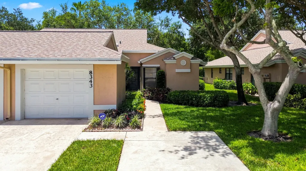 8343 Springlake Drive Boca Raton FL 33496