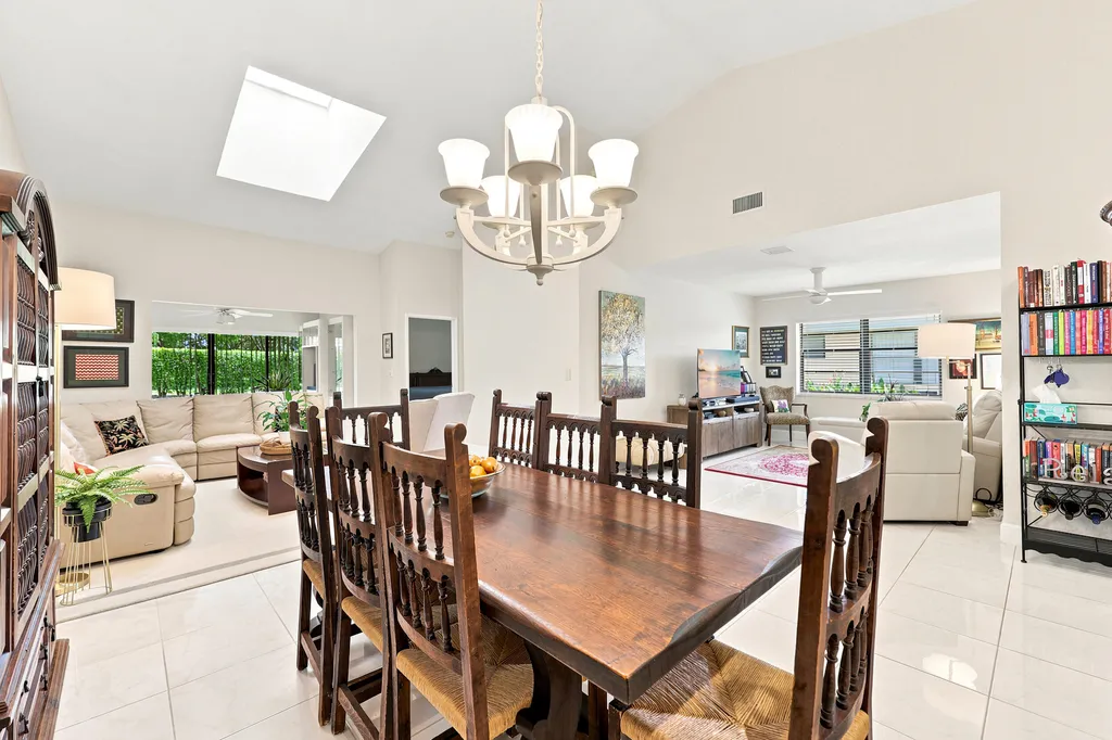 8343 Springlake Drive Boca Raton FL 33496
