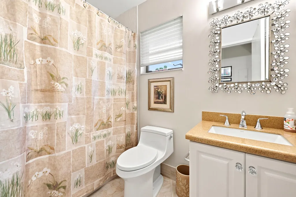 8343 Springlake Drive Boca Raton FL 33496