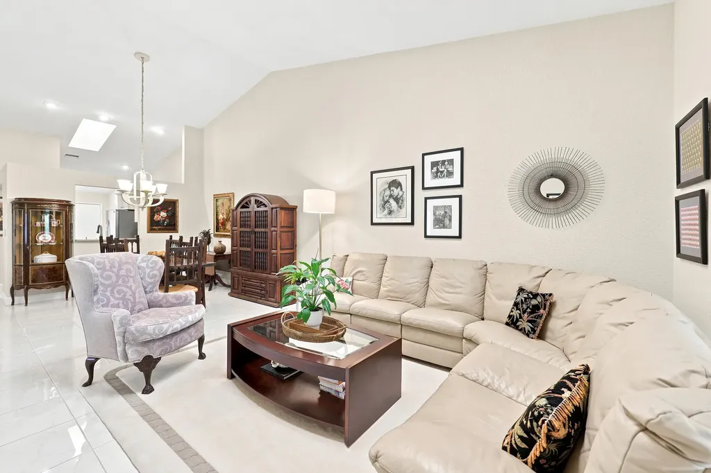 8343 Springlake Drive Boca Raton FL 33496