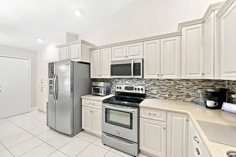8343 Springlake Drive Boca Raton FL 33496