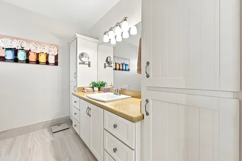 8343 Springlake Drive Boca Raton FL 33496