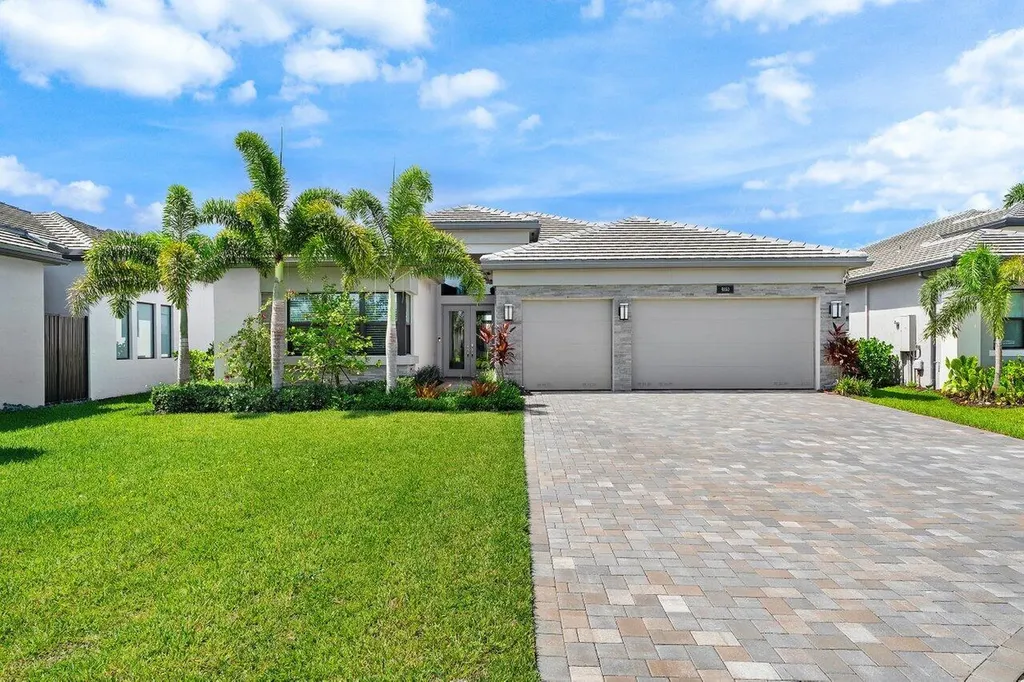 9850 Evergreen Woods Lane Boynton Beach FL 33473