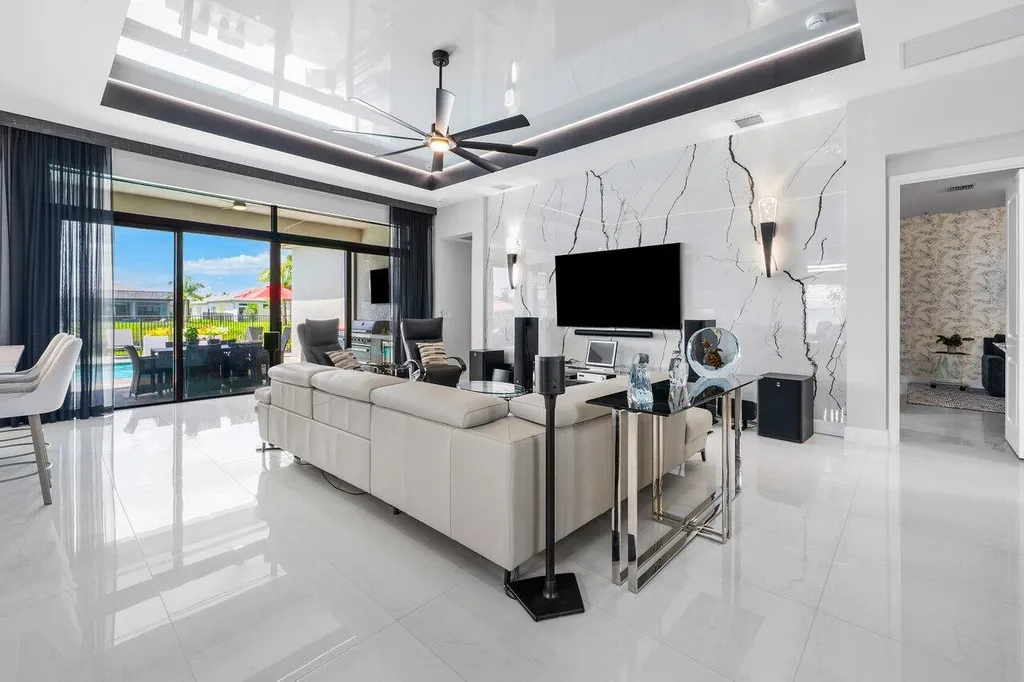 9850 Evergreen Woods Lane Boynton Beach FL 33473