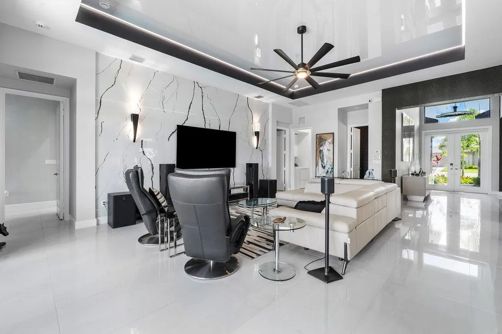 9850 Evergreen Woods Lane Boynton Beach FL 33473