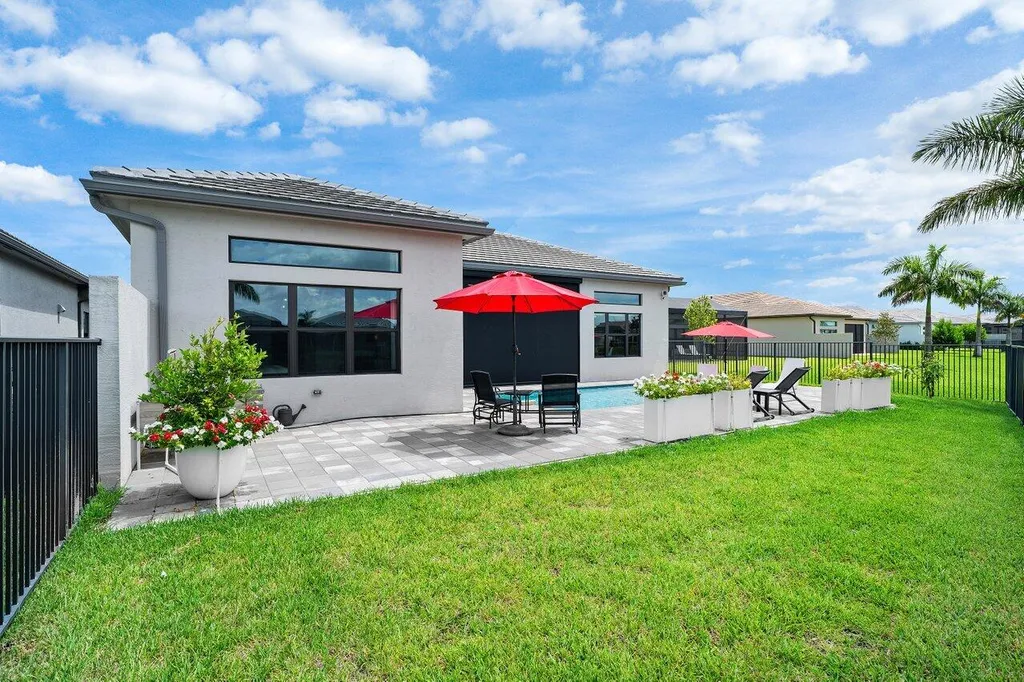 9850 Evergreen Woods Lane Boynton Beach FL 33473
