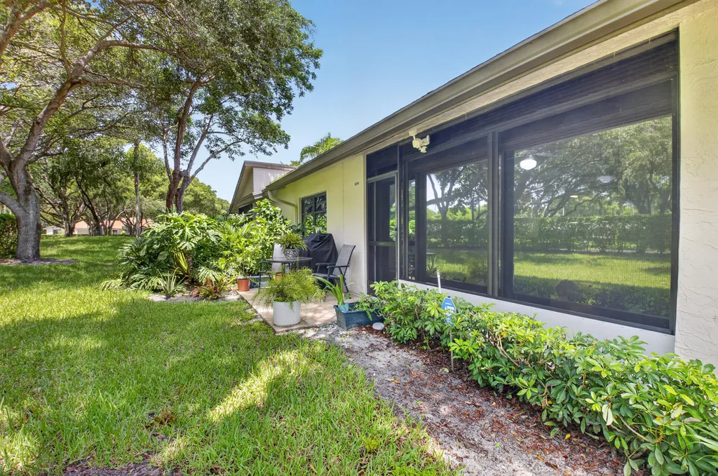 8246 Springview Terrace Boca Raton FL 33496
